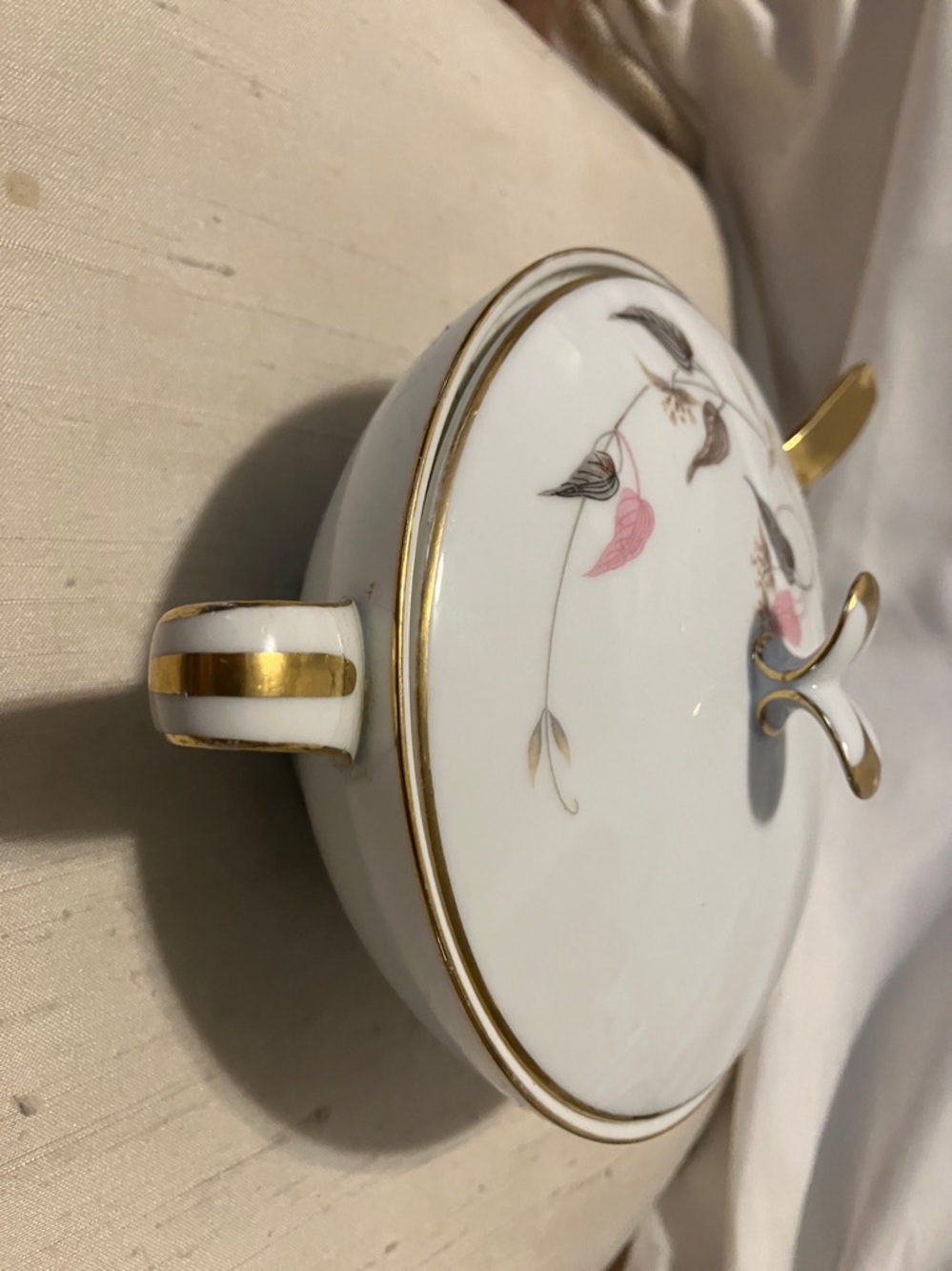 Vintage Noritake China covered dish with cover n golden spoon - Picture 3 of 10